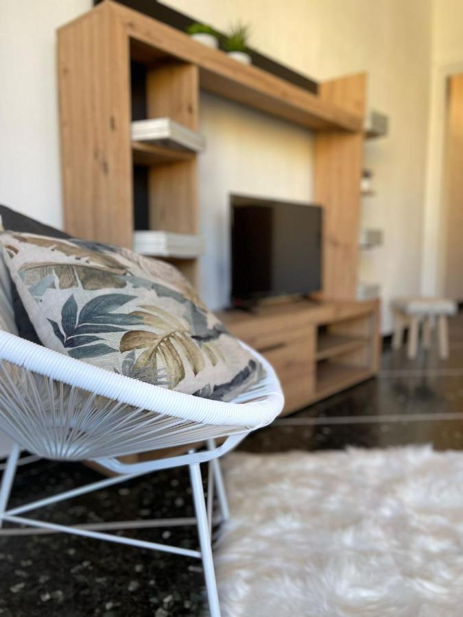 Ca Adri , Appartamento In Posizione Strategica Per Godere Delle Spiaggia E Dei Sentieri Outdoor ! Finale Ligure Bagian luar foto